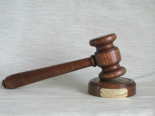Gavel block engraved dark - &,
