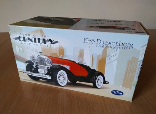 Testors 1935 red duesenberg - testors,