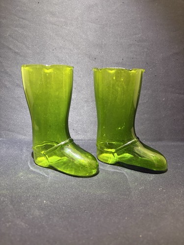 Vtg green glass wellington - vtg,