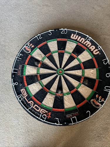 Winmau blade dartboard used - winmau, 4