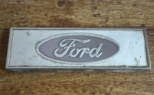 Classic ford wing badge fray - ford,
