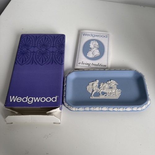 Wedgwood jasper ware - jasper, blue