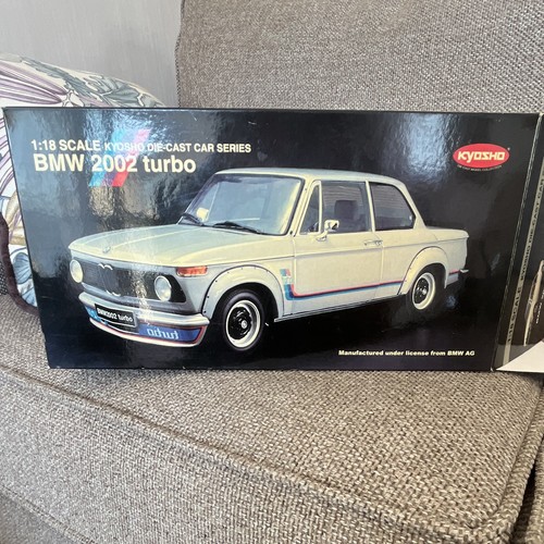 Kyosho bmw 2002 - kyosho, 1:18