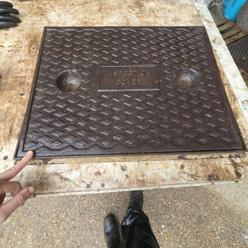 Cast iron manhole - cover, &