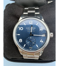 NOMOS Glashütte Club Sport