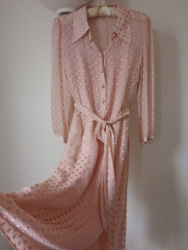 Bennett campbell pink - l.k.,