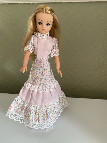 Sindy doll - sindy,