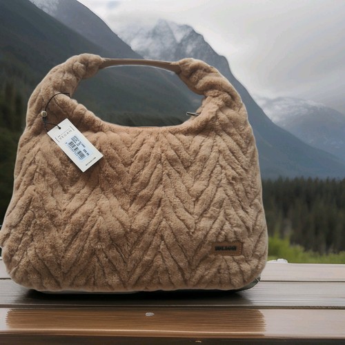 New bulaggi faux fur - new,