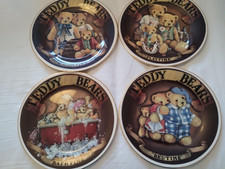 Set of 4 Wall Plates, Royal