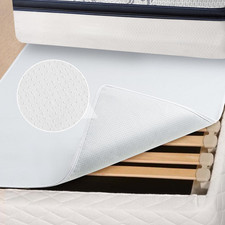 Mattress Underlay with Grip