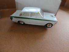Airfix 1/32 Ford Cortina mk1