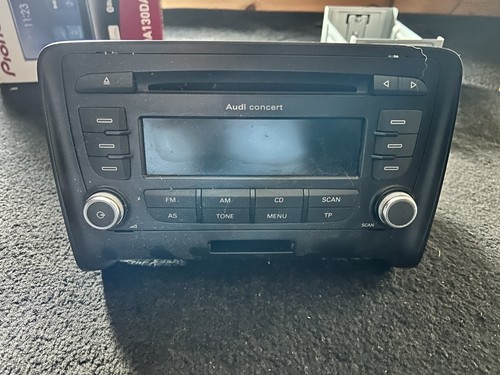 Audi concert stereo - audi,