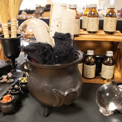 Extra huge cast - iron, cauldron