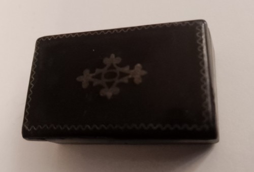 Antique miniature snuff - miniature, box
