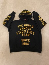 Supreme The World Famous