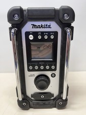 Makita-XRM05 18V LXT Lithium-Ion Cordless Job Site Radio - Tool ONLY-White