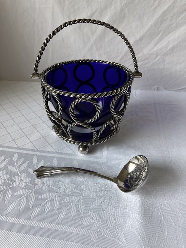 Silver plate sugar bowl with - ,