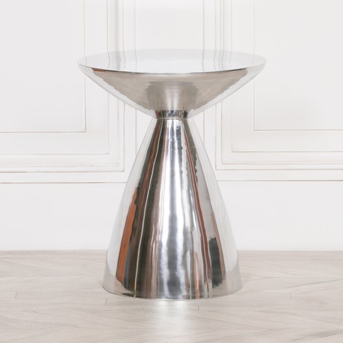 Hourglass style cast - style, aluminium