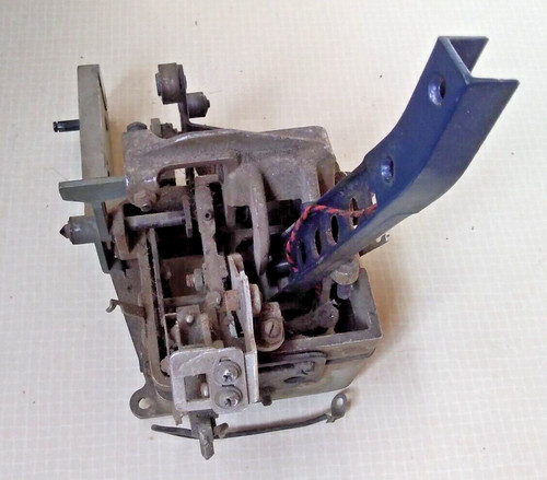 Seeburg tone arm cradle with - tone,