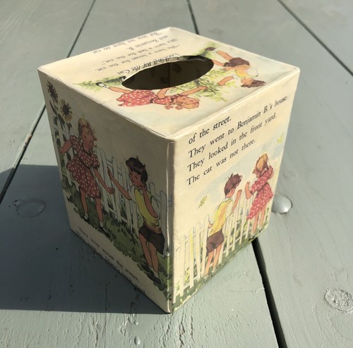 Vintage style square - style, tissue