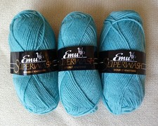 EMU Double Knitting Wool x 3