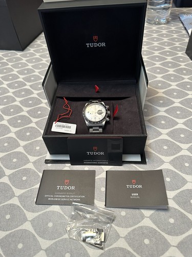 Tudor black bay panda - bay,