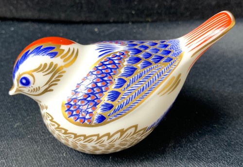 Royal crown derby - royal, bird