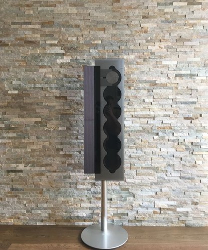 Bang olufsen o - &,