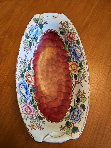 Serving bowl maling pony - bowl,
