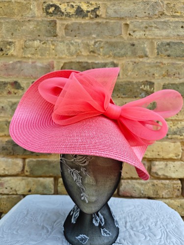 Coral pink large straw - coral,