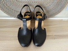 Swedish Hasbeens black Leather Mary Jane T-strap Toffel Clogs EU 39 US 8.5