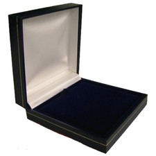 Gold & Silver Brooches 53