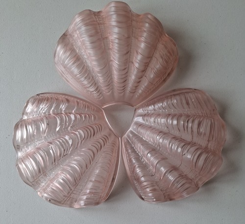 Genuine art deco pink shell - deco,
