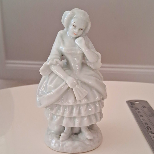 Vintage royal dux white - vintage,