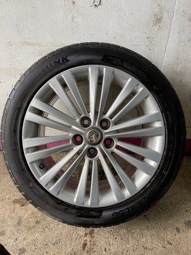 Genuine vauxhall insignia - vauxhall, 18'