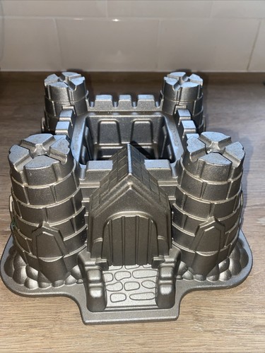 Nordic ware castle - ware, bundt