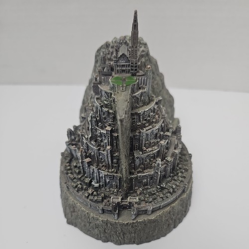 Weta workshop minas tirith - workshop,