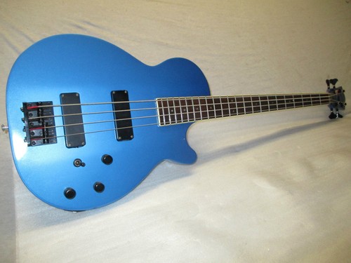 Washburn bass made - 90's, lp