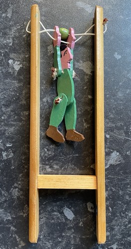 Vintage wooden squeeze flip - squeeze,