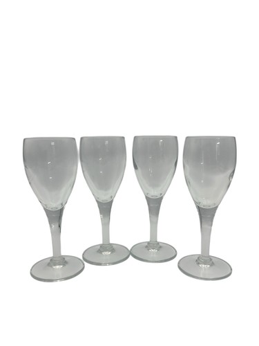Cordial drinking tasting - drinking,