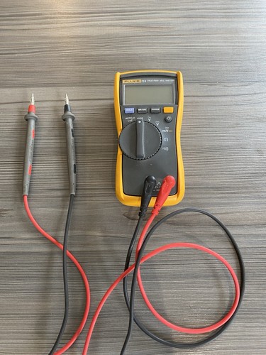 Fluke 114 true rms - fluke,