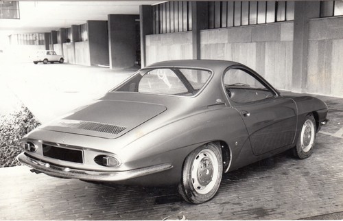 Renault sport coupe 1964 - r8,