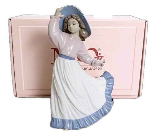 Nao lladro caught - -, the