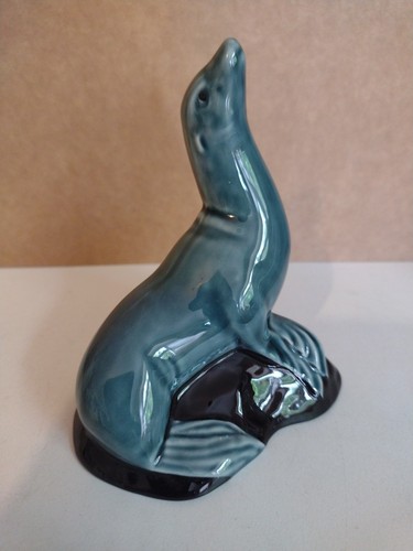Collectable poole pottery - collectable,