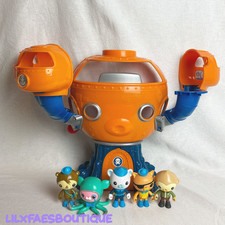 11" 2010 Octonauts octopod playset with figures