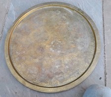 ANTIQUE LARGE EGYPTIAN BRASS BENARES TABLE TOP 0R CHARGER DIAMETER 54 cm 