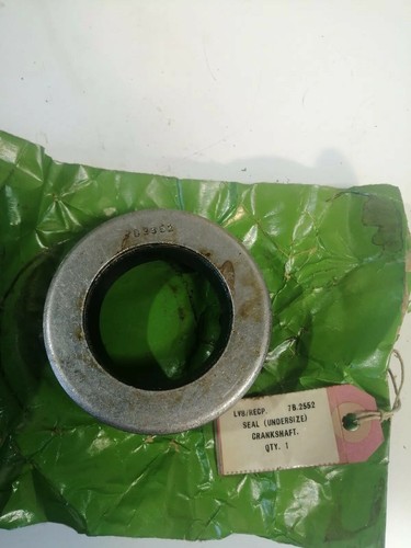 Caterpillar crankshaft seal - crankshaft,