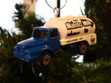 Milk Tanker Truck Christmas tree ornament w/ deluxe hanger ~Adorno ~ Blue cab