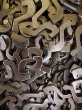 PACK OF 100 REDIRAK PALLET RACKING BEAM LOCKING PINS BARGAIN PRICE £34.99 