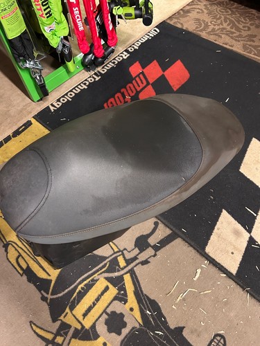 Honda x8r 50cc seat - x8r-x,